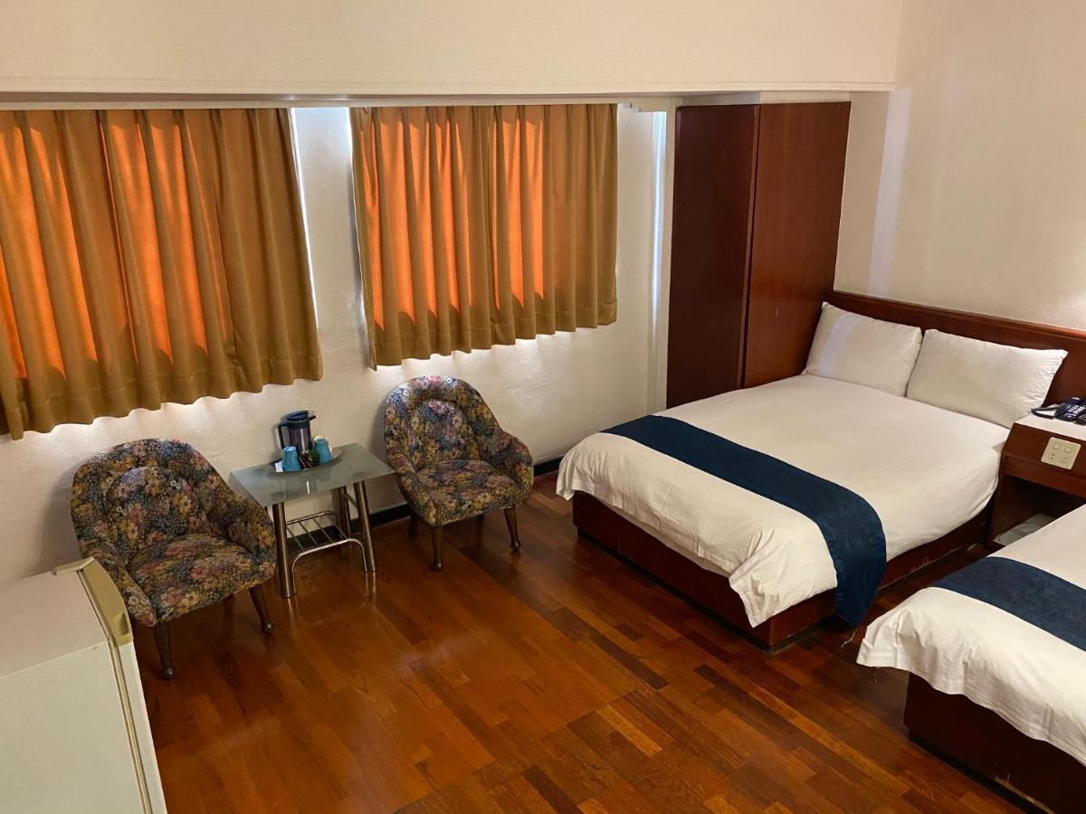 Gene Long Haiy Att Hotel Città di Chiayi Esterno foto