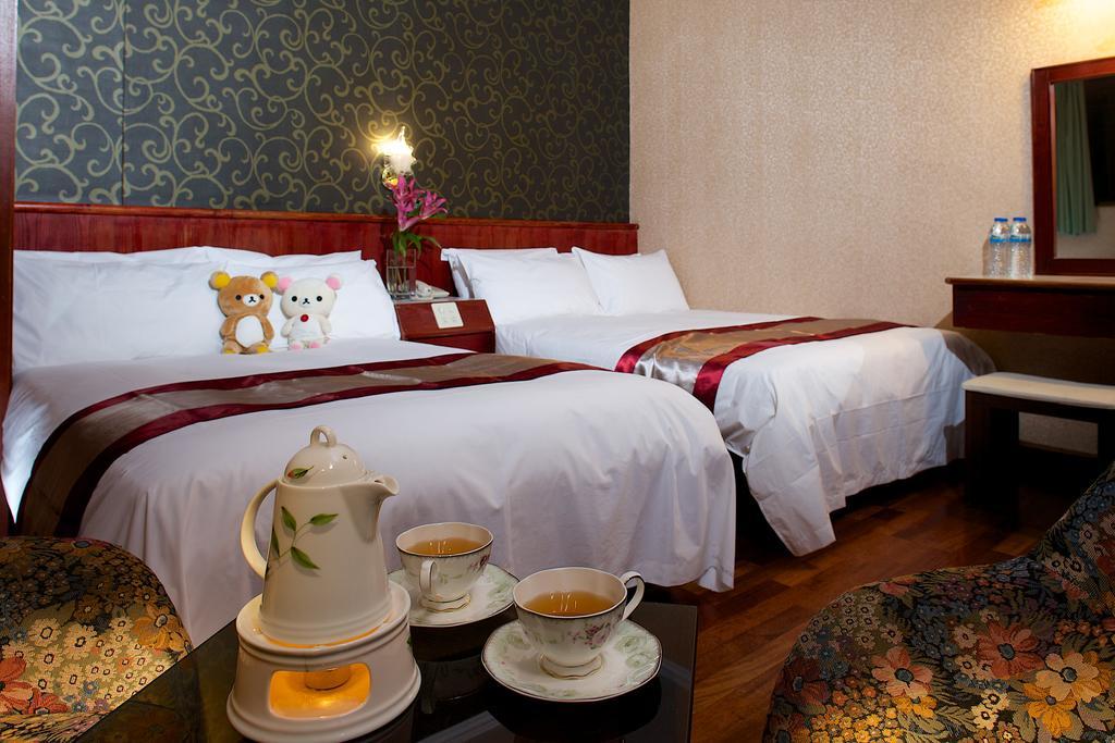 Gene Long Haiy Att Hotel Città di Chiayi Esterno foto